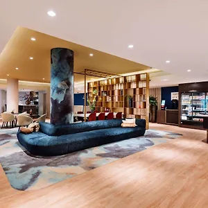Hotel Novotel World Forum ****