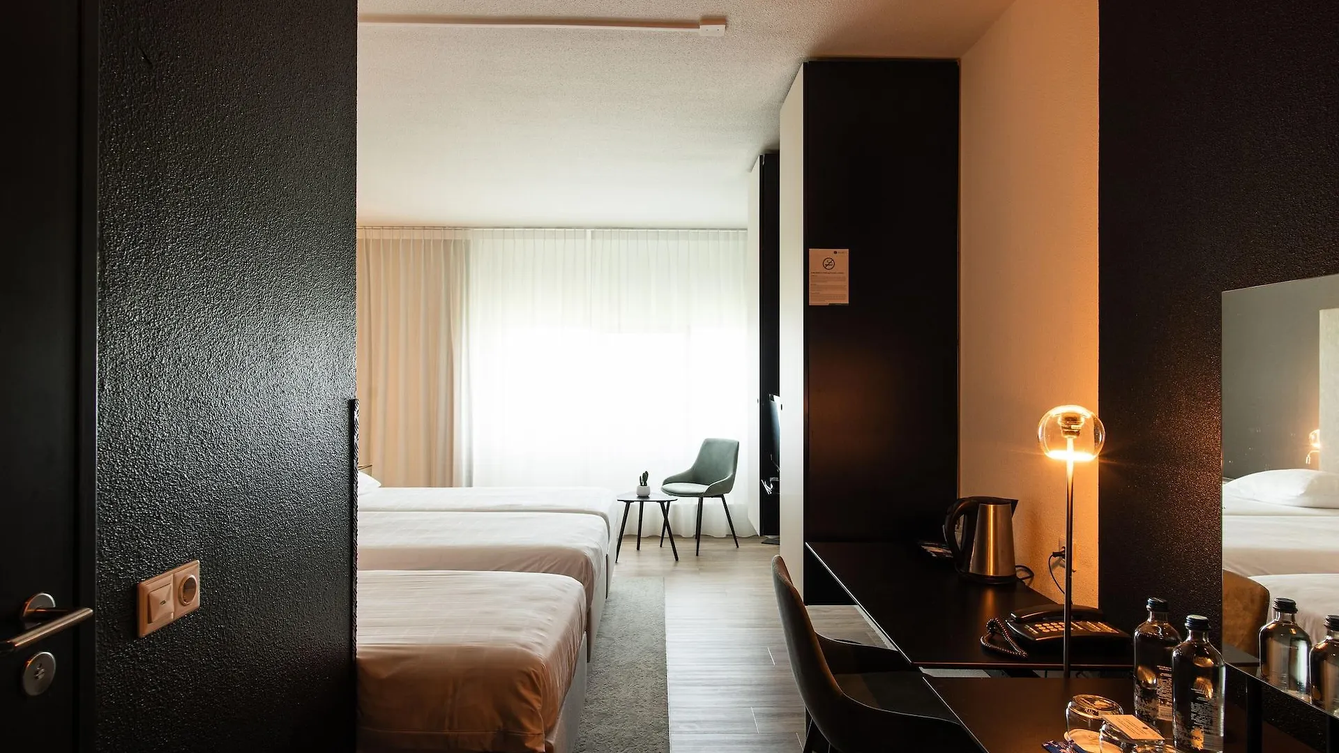 Garner Hotel Maastricht By Ihg Holandia