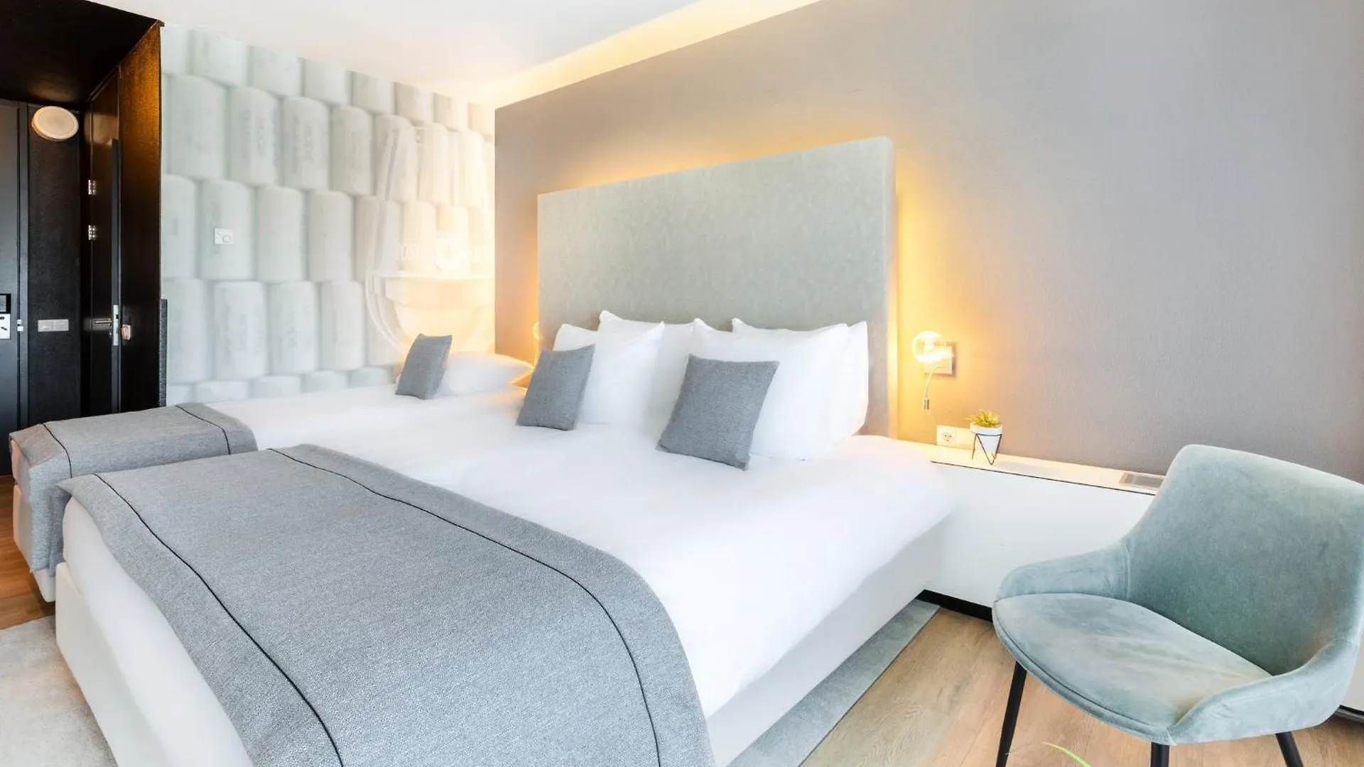 ****  Garner Hotel Maastricht By Ihg Netherlands