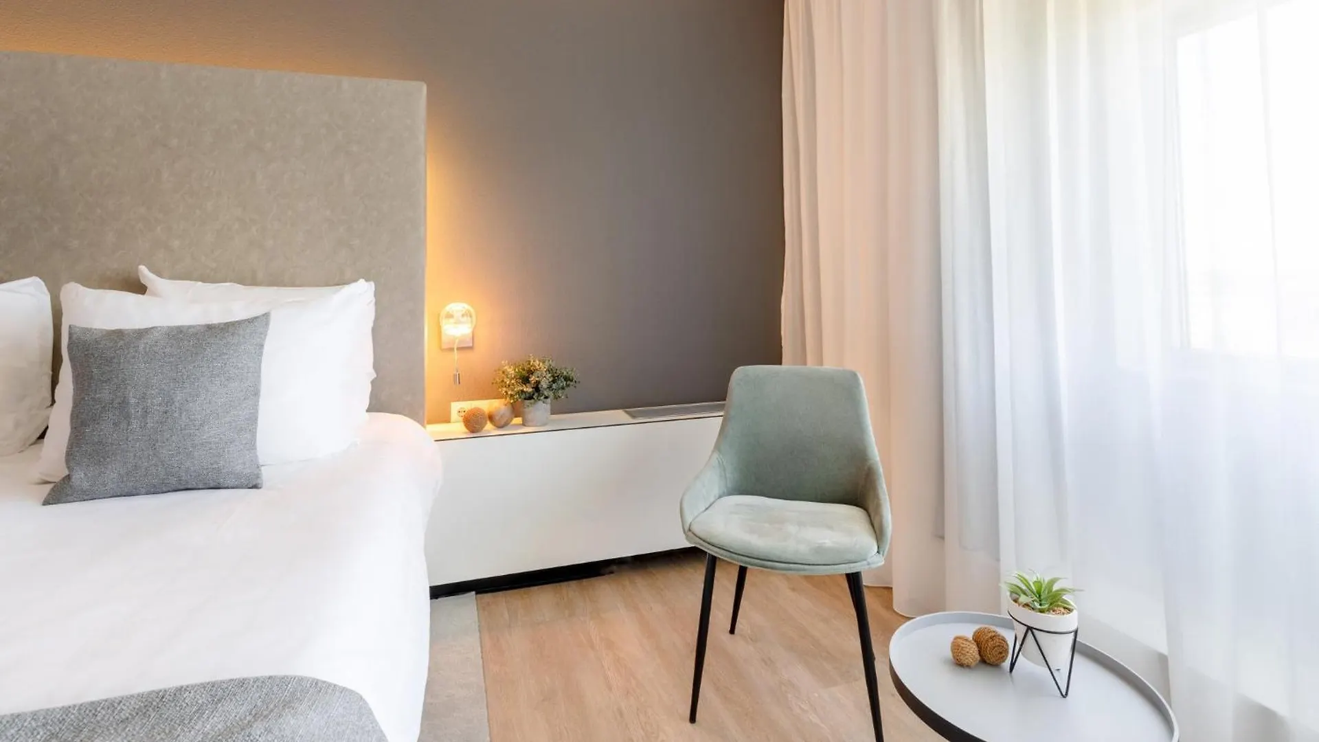 Garner Hotel Maastricht By Ihg Netherlands